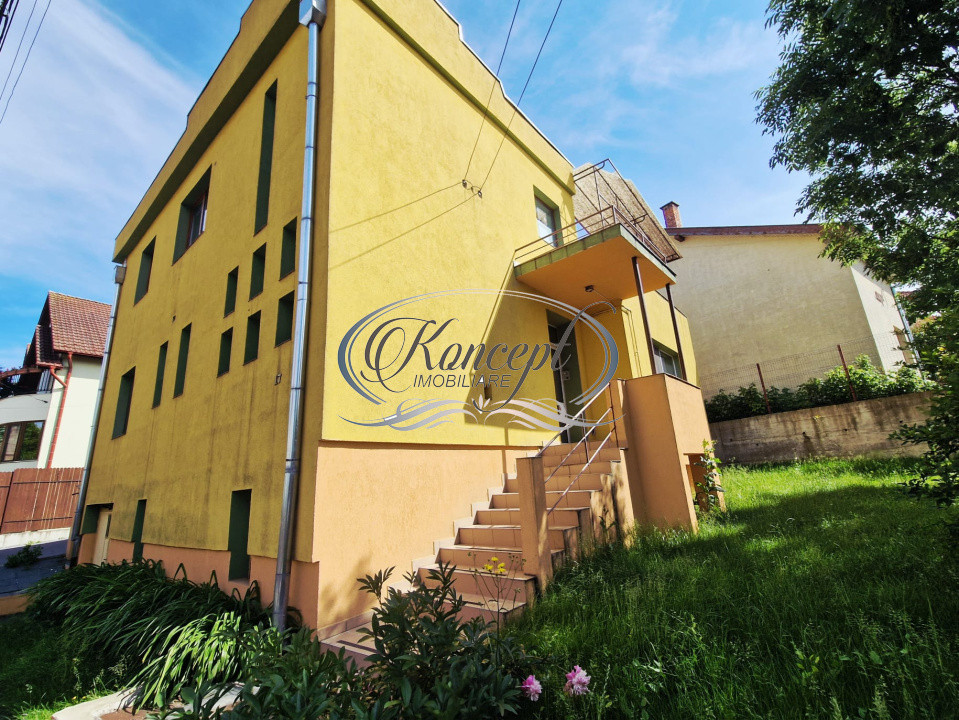 Casa / sediu firma in Andrei Muresanu