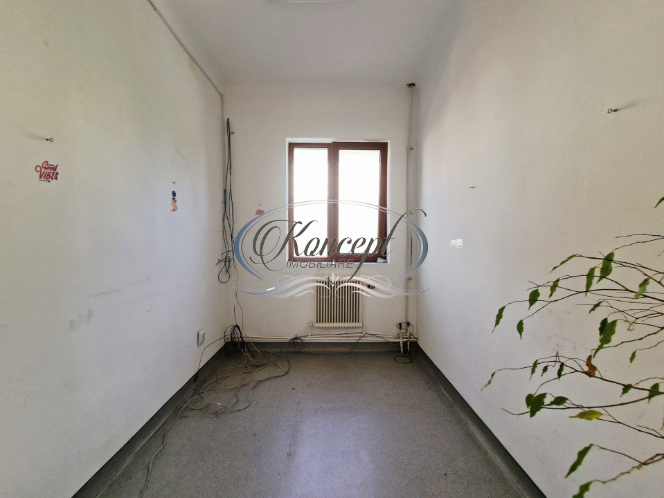 Casa / sediu firma in Andrei Muresanu