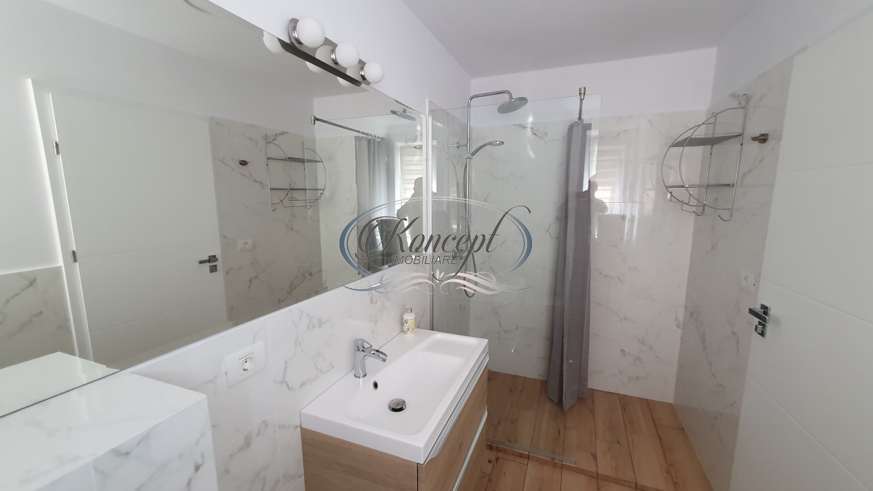Apartament modern cu terasa si panorama