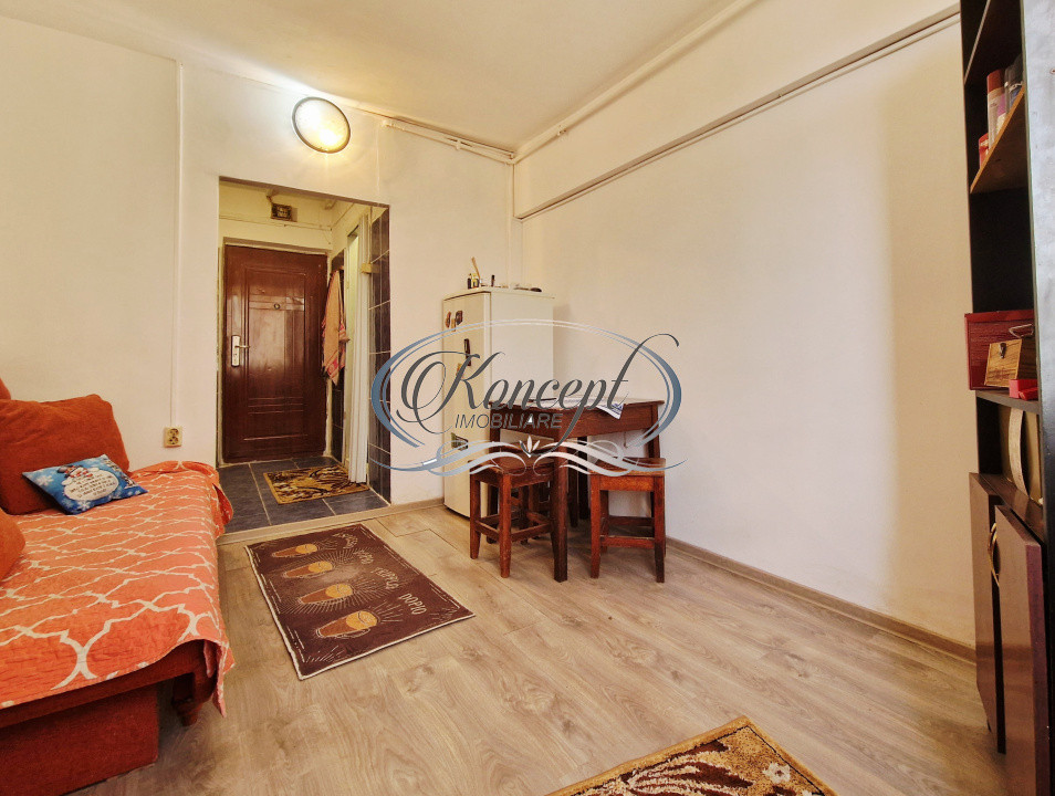 Garsoniera la cheie disponibila imediat aproape de UTCN 
