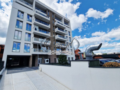 Apartament spatios pe Constantit Brancusi