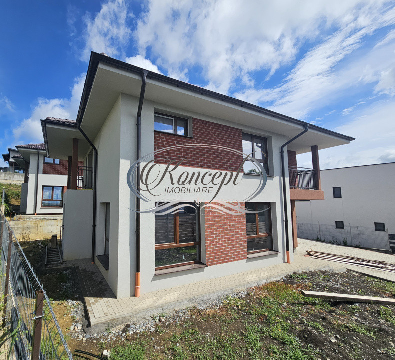 Casa NZEB cu panouri fotovoltaice in Dezmir