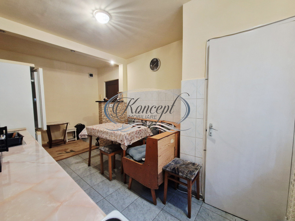 Apartament spatios cu parcare in apropiere de Golden Tulip