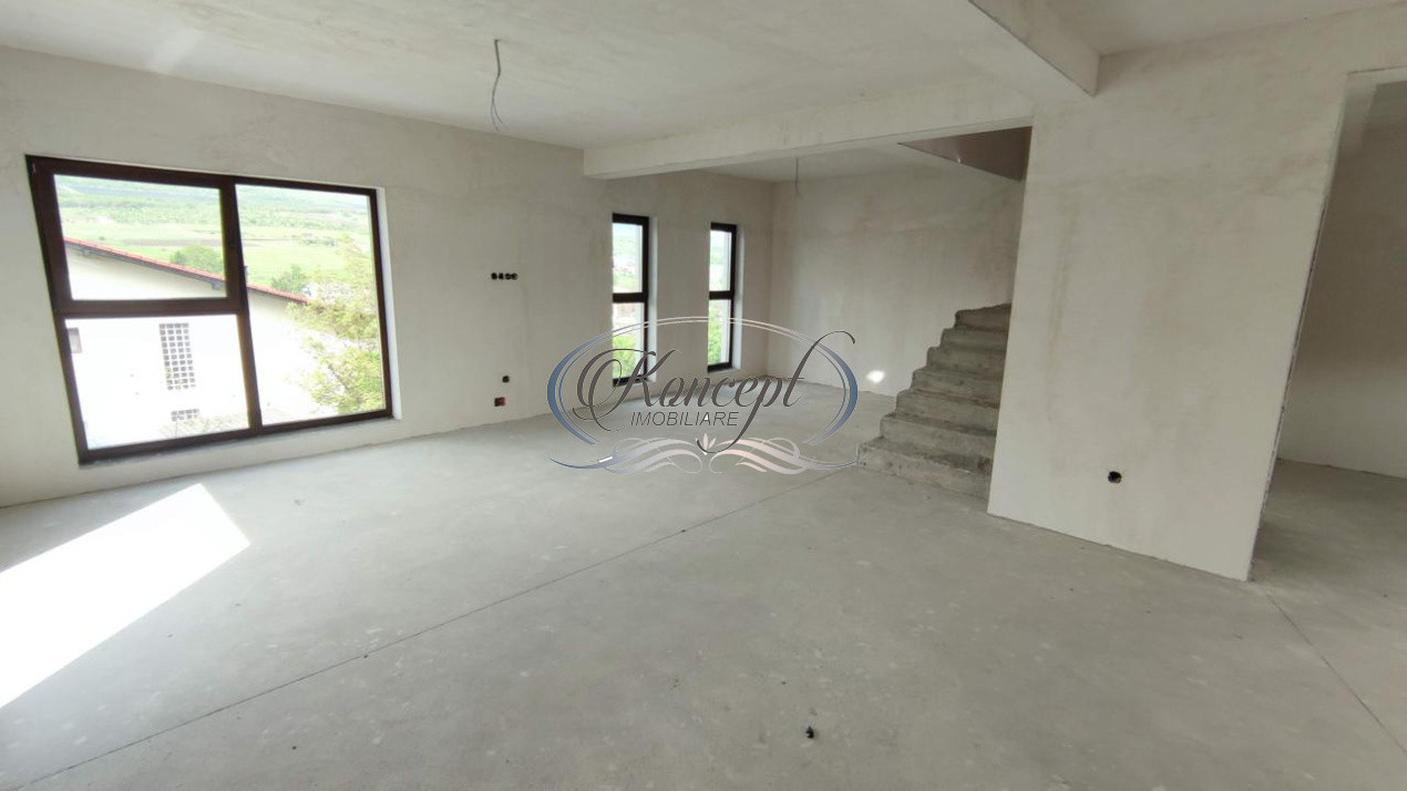 Duplex cu garaj pe strada Oasului