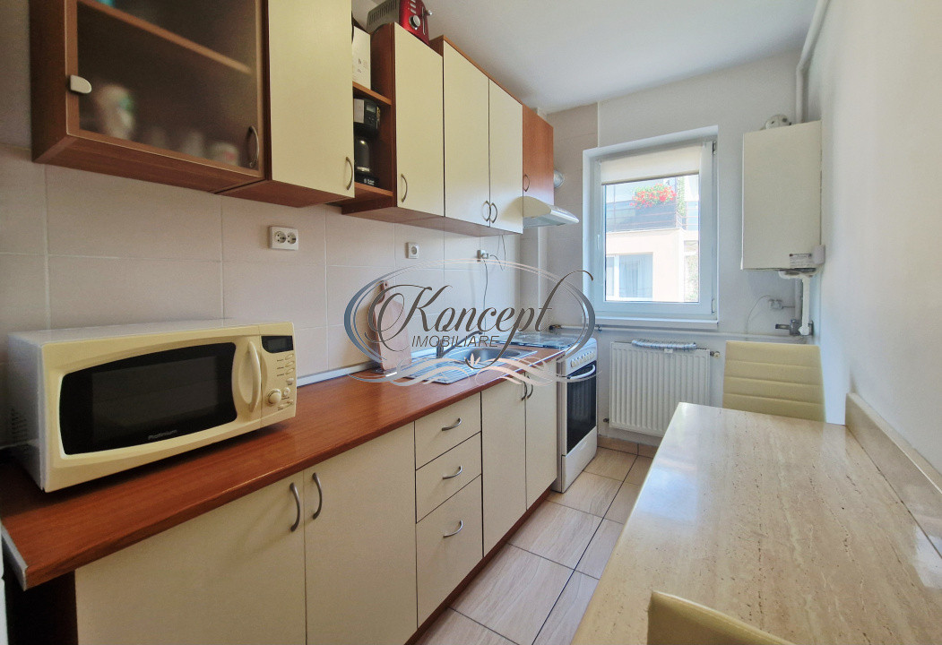 Apartament mobilat complet cu balcon generos si parcare in Zorilor