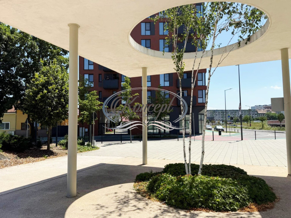 Apartament spatios cu 2 garaje in Piata Abator