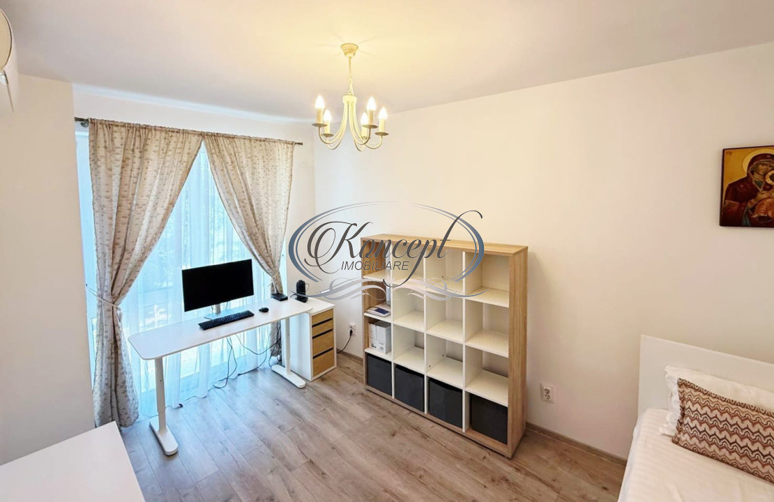 Apartament spatios cu 2 garaje in Piata Abator
