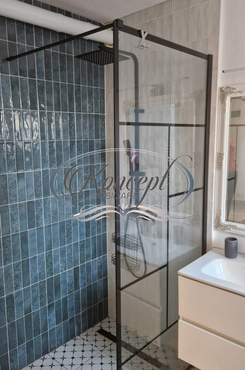 Apartament tip casa cu terasa si curte cu acces separat in Marasti