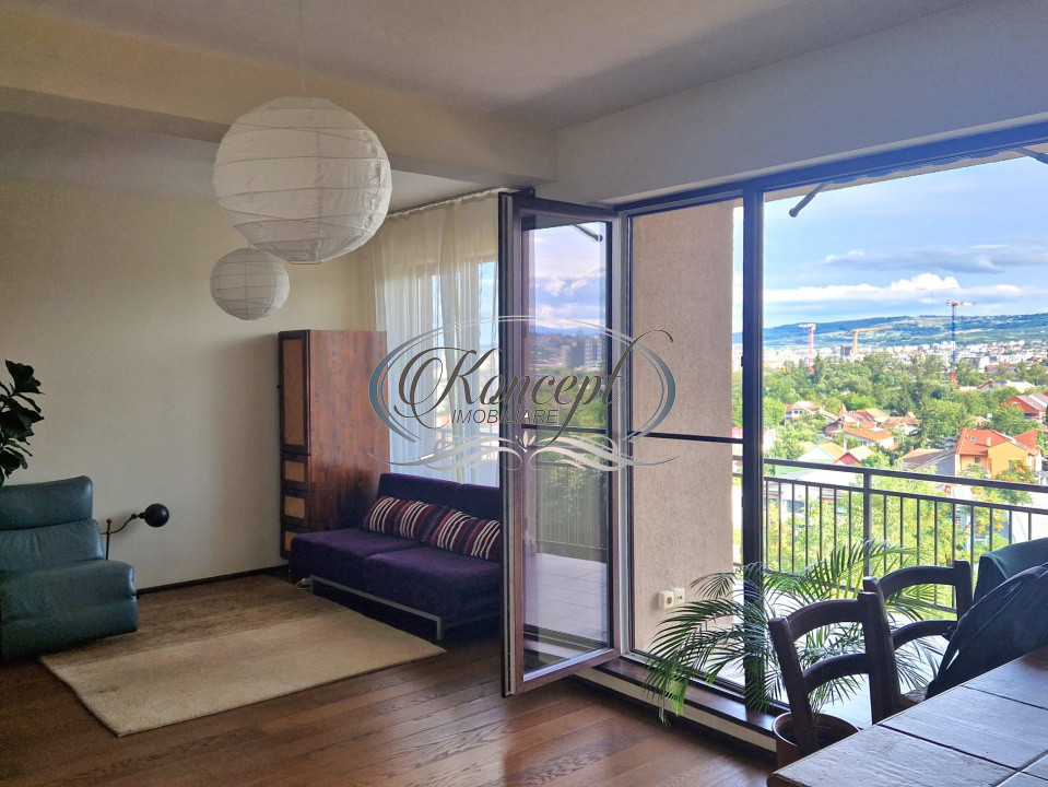 Apartament luminos cu balcon generos si panorama deosebita, in Dambul Rotund