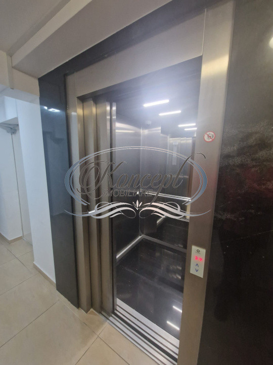 Apartament elegant cu terasa generoasa in Viva City