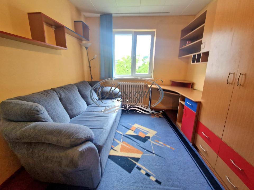 Apartament cu balcon si centrala proprie in zona BIG