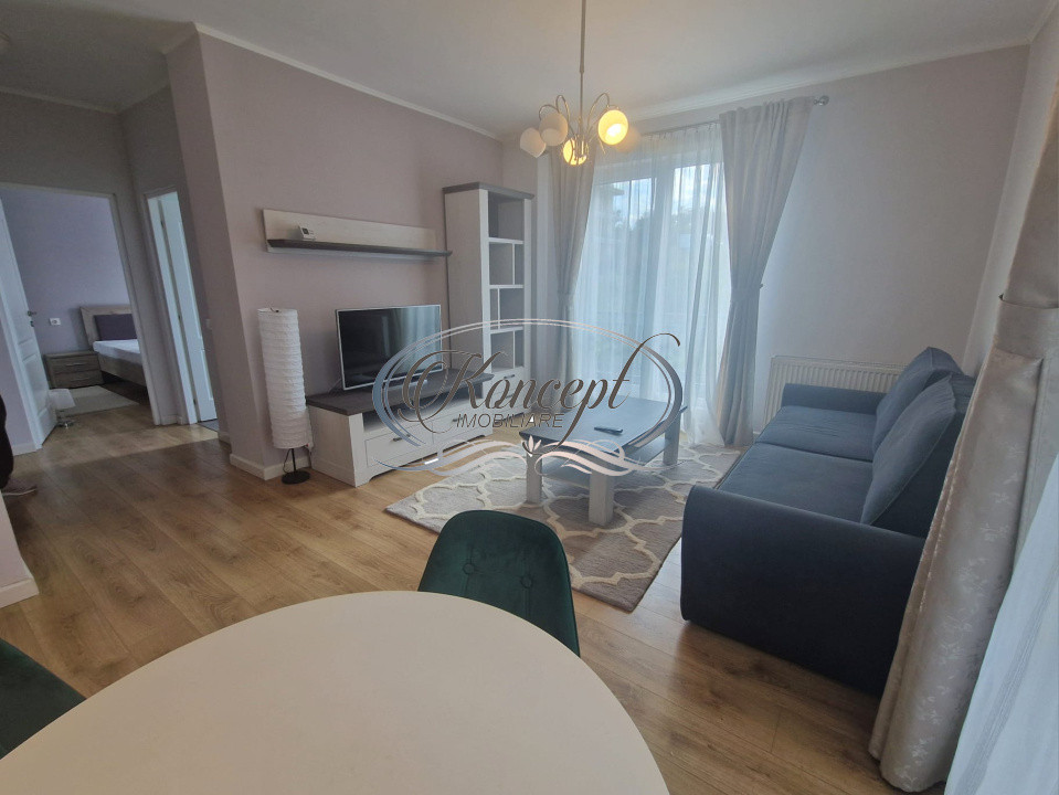 Apartament modern cu parcare si curte privata in Europa