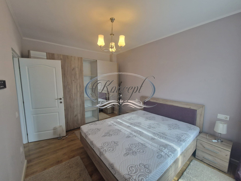 Apartament modern cu parcare si curte privata in Europa