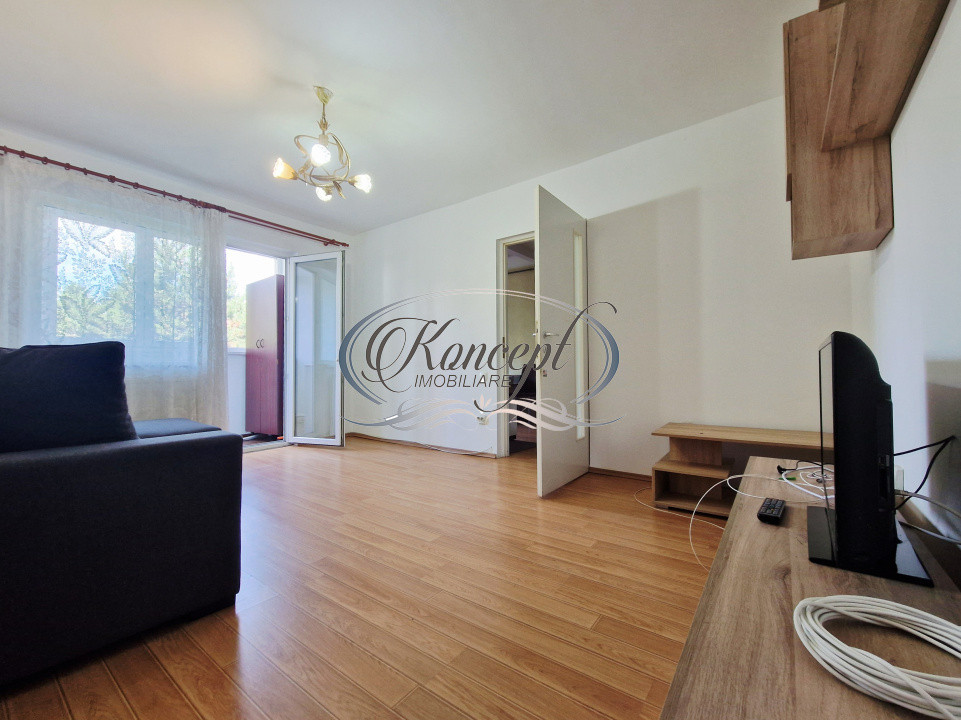 Apartament cu balcon si garaj inclus langa Academia de Muzica
