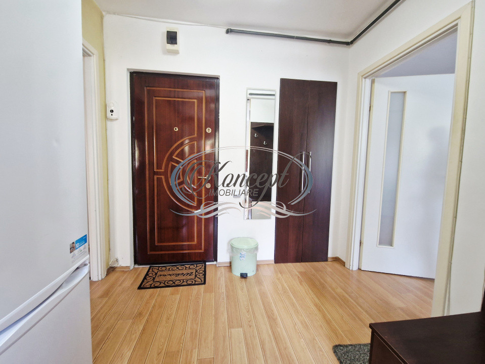 Apartament cu balcon si garaj inclus langa Academia de Muzica