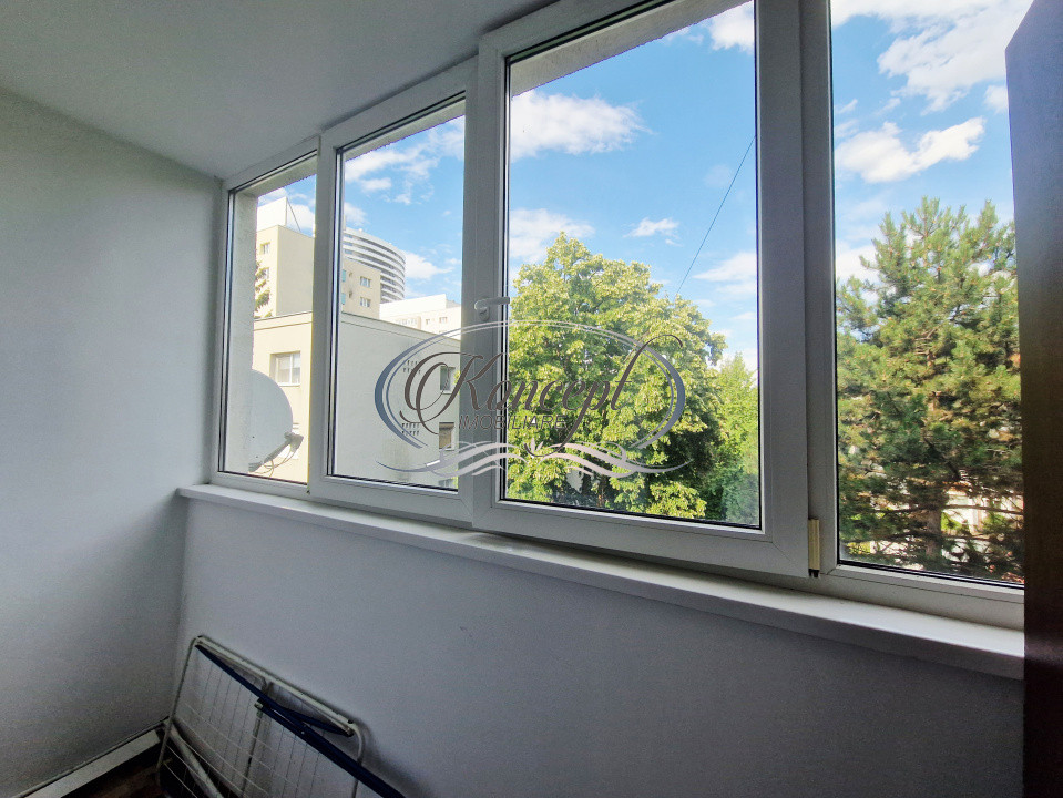 Apartament cu balcon si garaj inclus langa Academia de Muzica