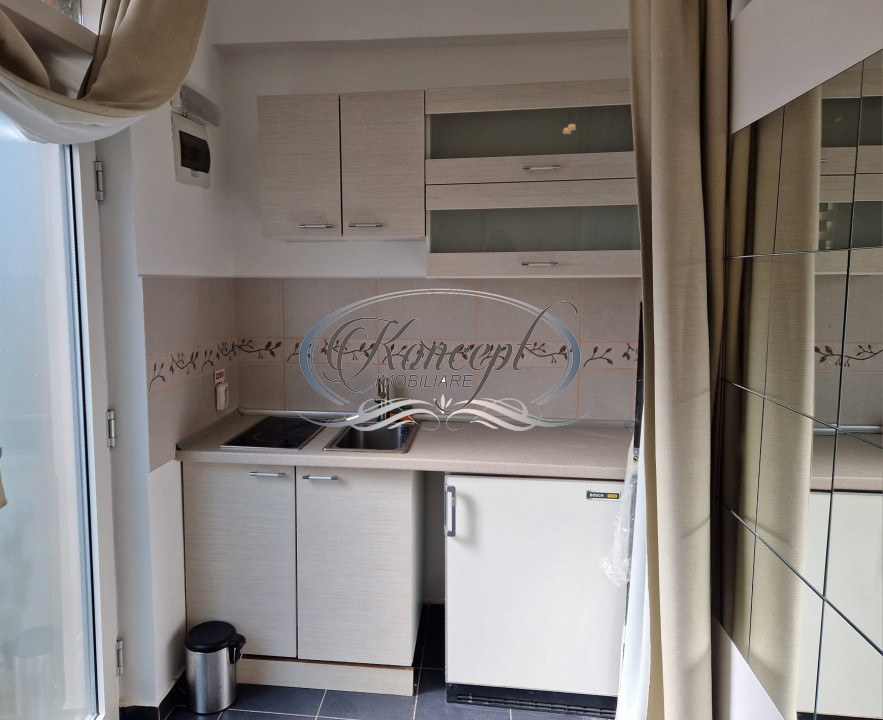 Apartament 2 camere pentru birou, zona Centrala
