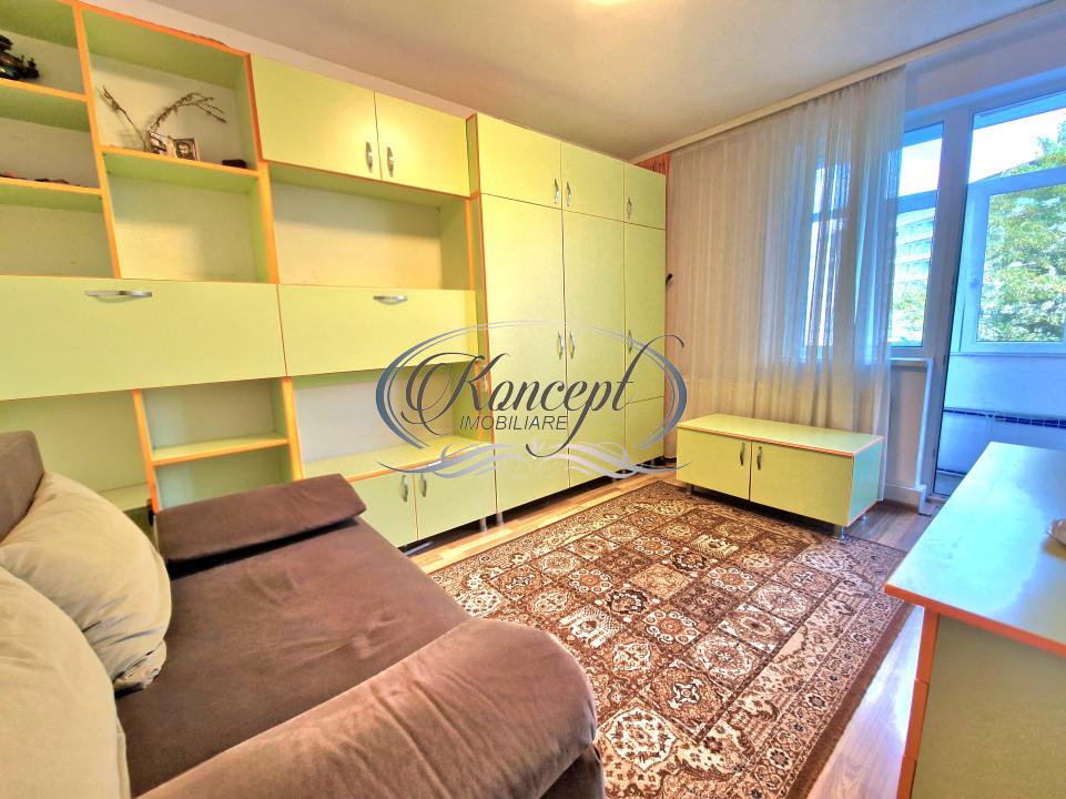 Apartament in zona FSEGA