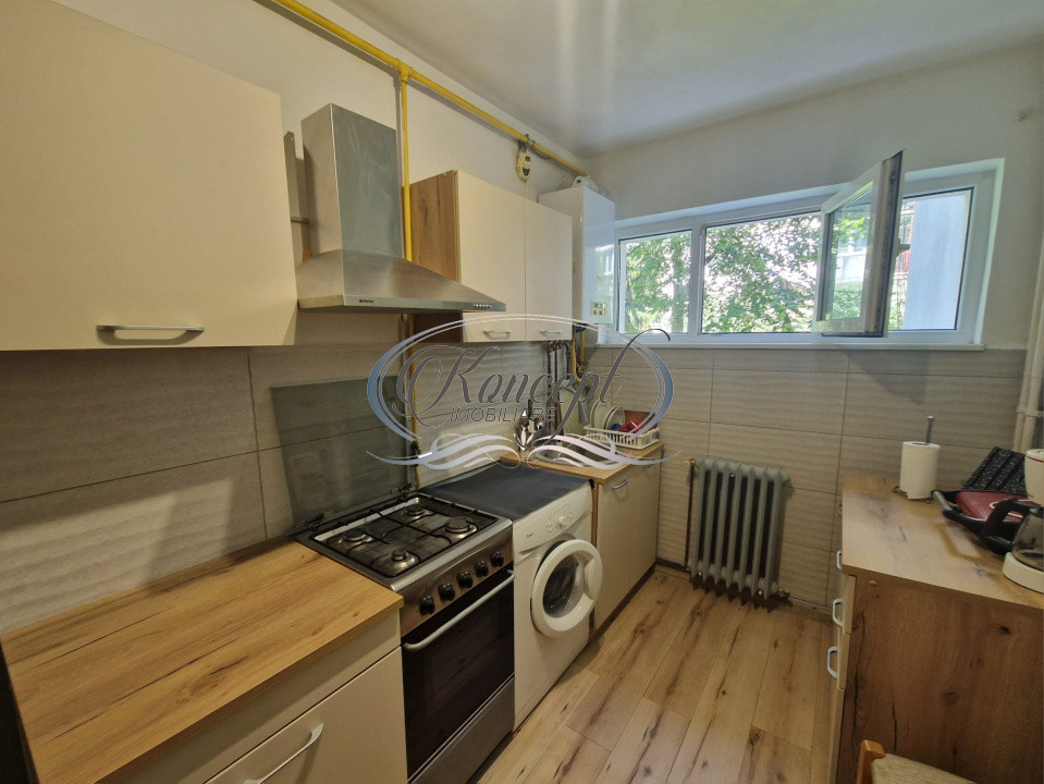 Manastur, apartament 2 camere decomandat