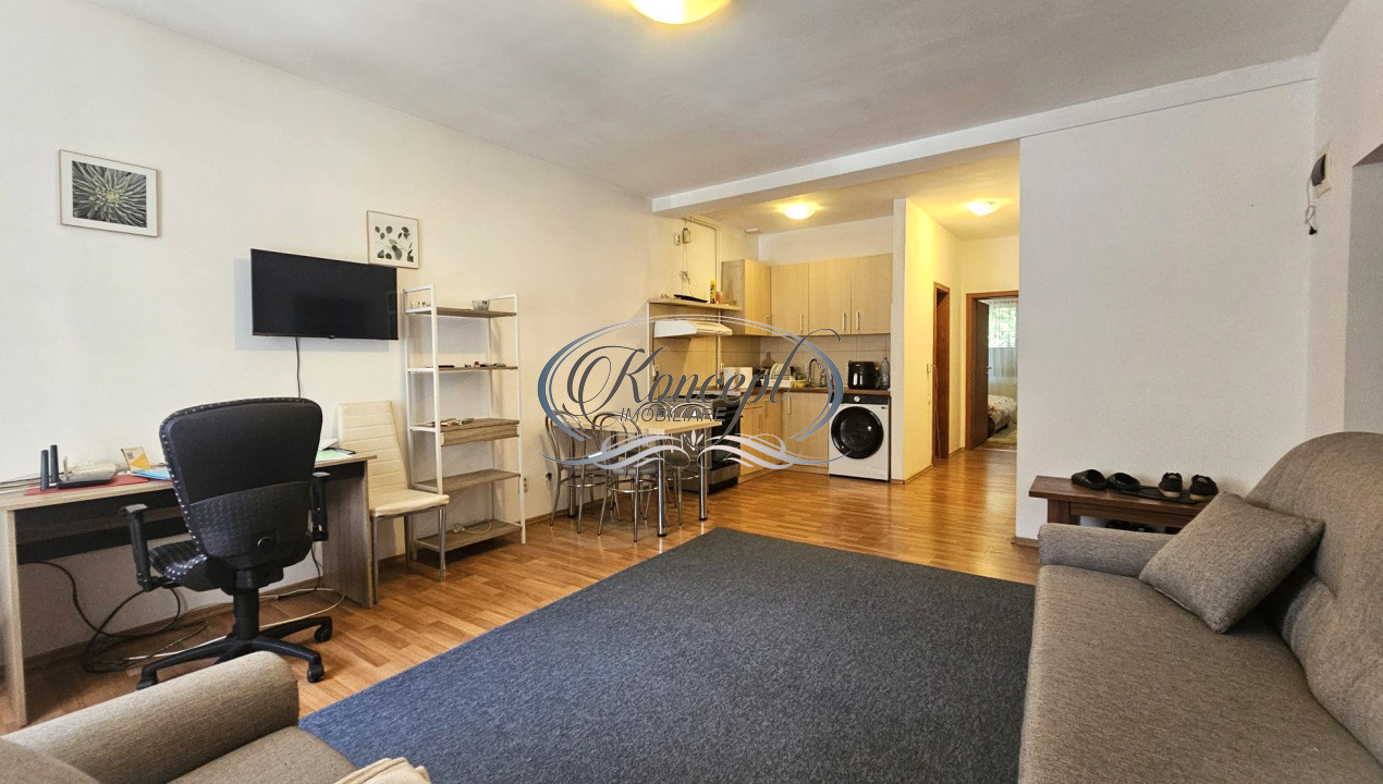 Apartament spatios langa UMF
