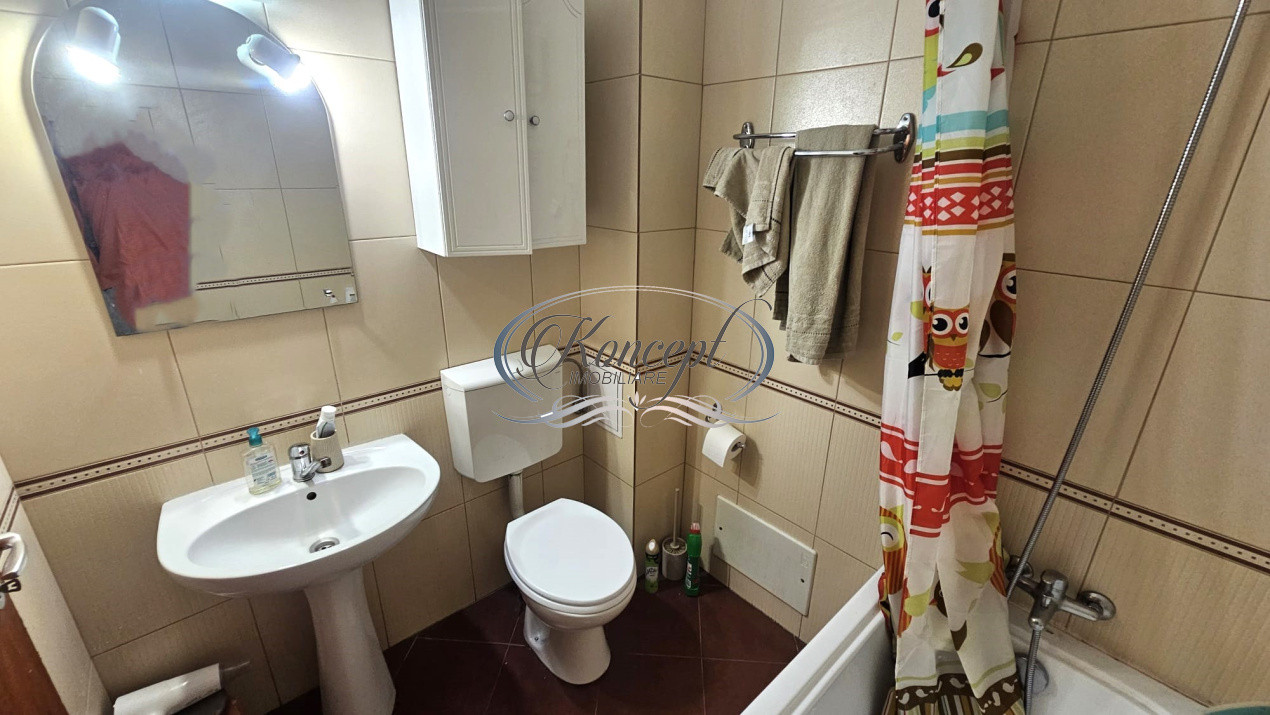 Apartament spatios langa UMF
