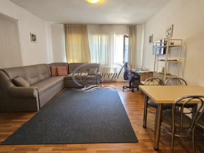 Zona UMF, apartament cu 2 camere, la casa