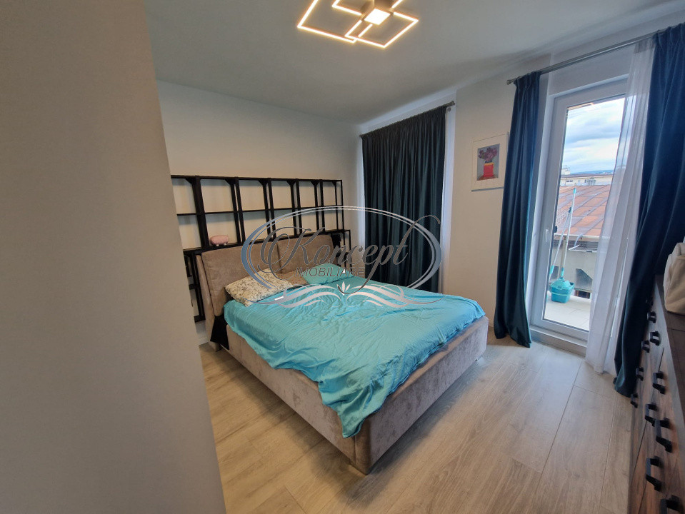 Zona Centrala - Str. Paris, apartament 3 camere cu garaj