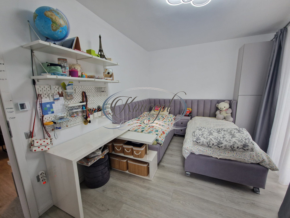 Zona Centrala - Str. Paris, apartament 3 camere cu garaj