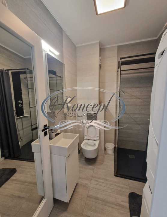Zona Centrala - Str. Paris, apartament 3 camere cu garaj