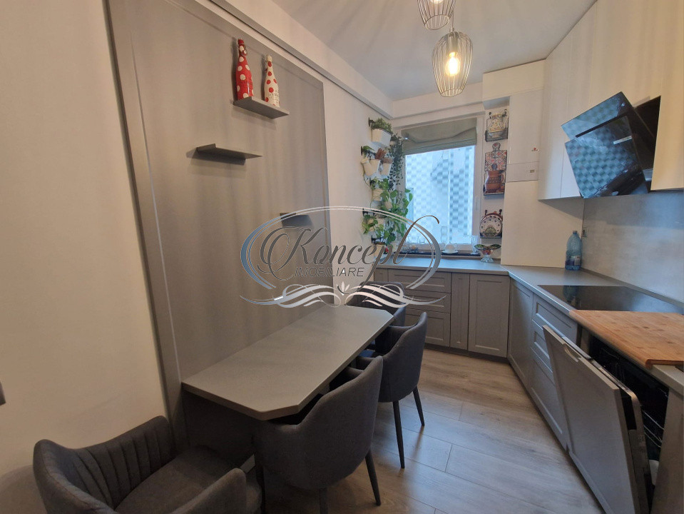 Zona Centrala - Str. Paris, apartament 3 camere cu garaj