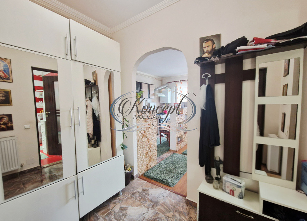 Apartament mobilat cu garaj, str. Cetatii, Floresti