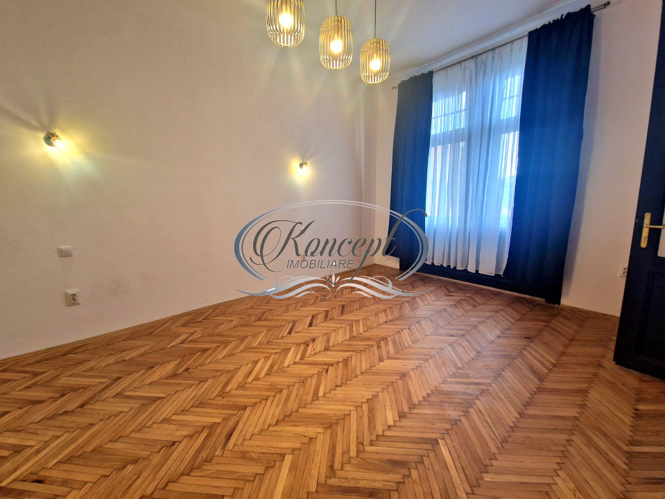 Apartament cu 3 camere in zona Ultracentrala