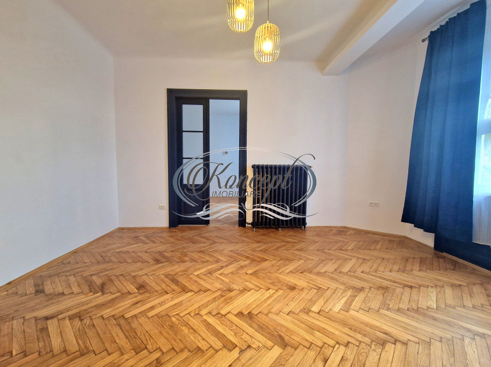 Apartament cu 3 camere in zona Ultracentrala