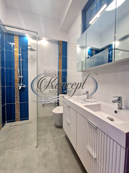 Apartament cu 3 camere in zona Ultracentrala