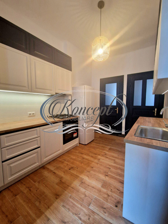 Apartament cu 3 camere in zona Ultracentrala
