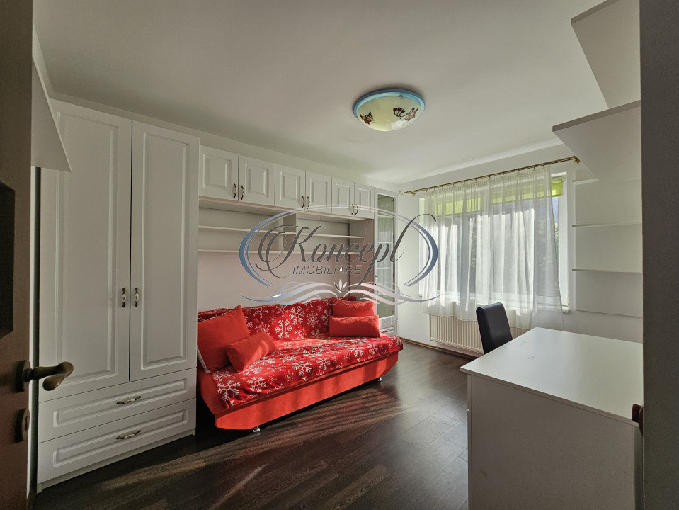 Duplex cu 4 parcari, zona Parcul Poligon
