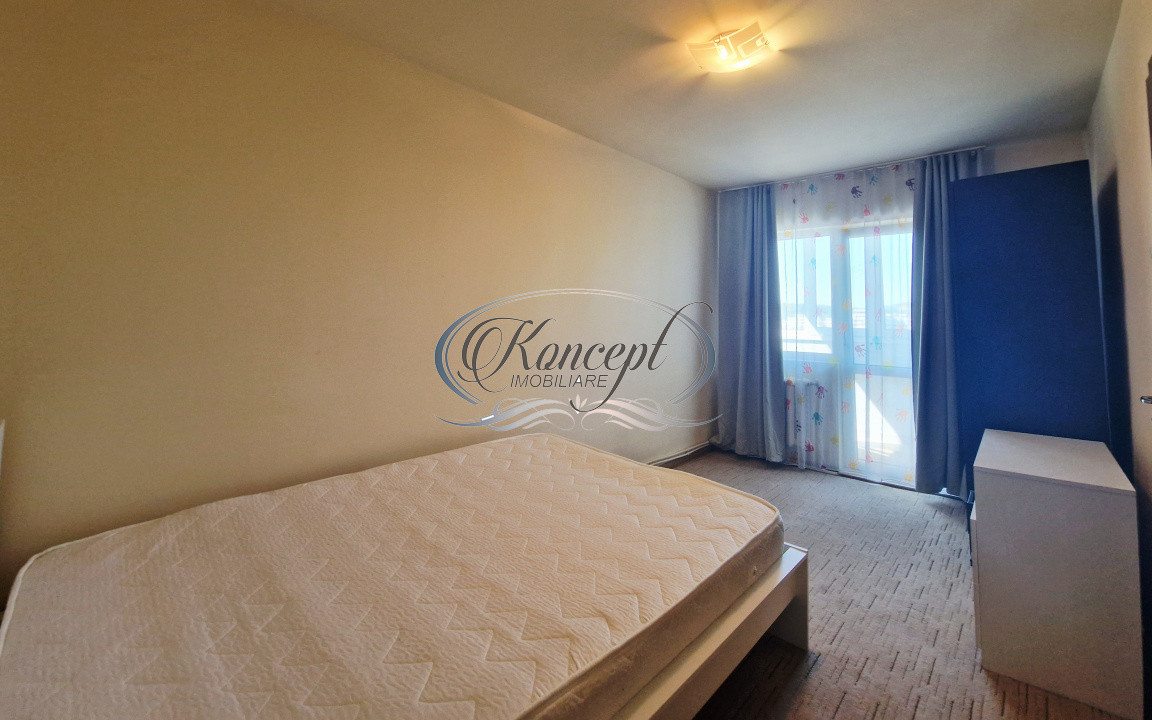 Apartament 4 camere cu parcare, zona Kaufland Manastur