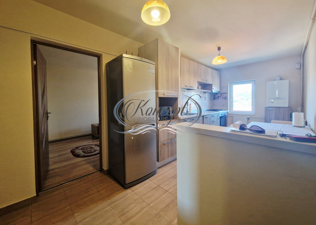 Apartament 4 camere cu parcare, zona Kaufland Manastur