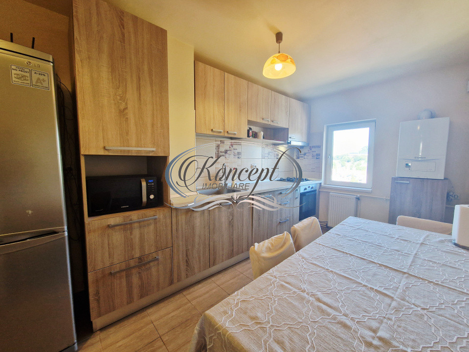 Apartament 4 camere cu parcare, zona Kaufland Manastur
