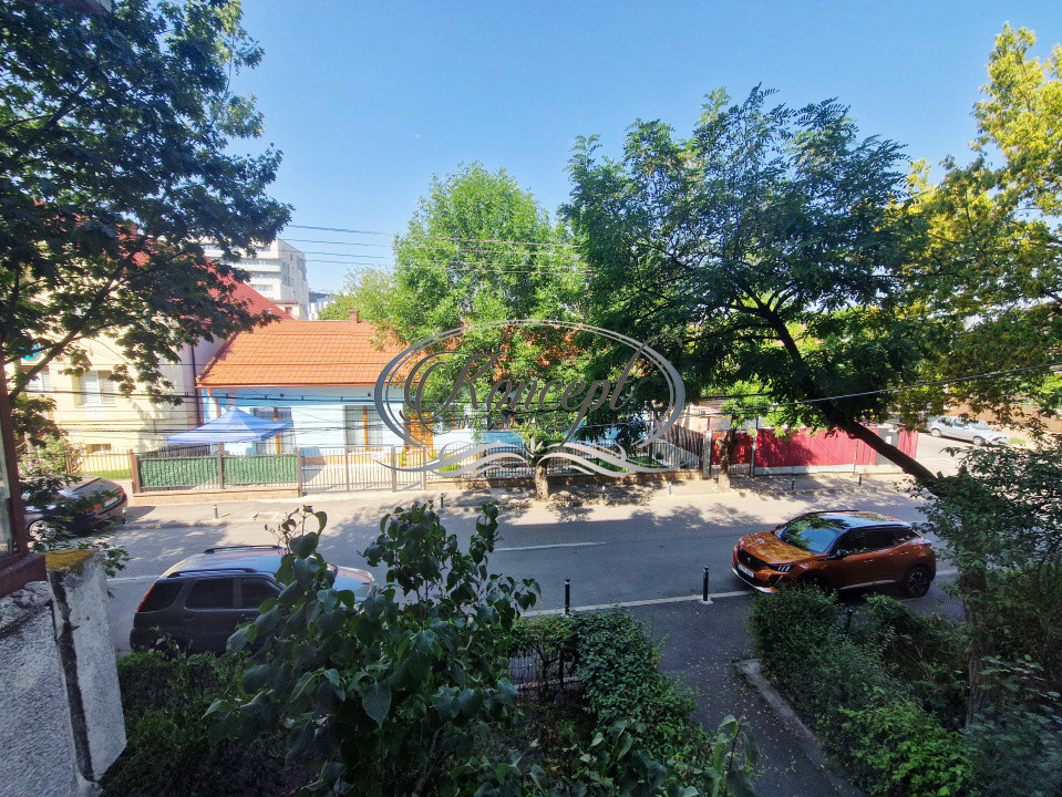 Apartament 3 camere cu parcare in zona Kaufland Marasti