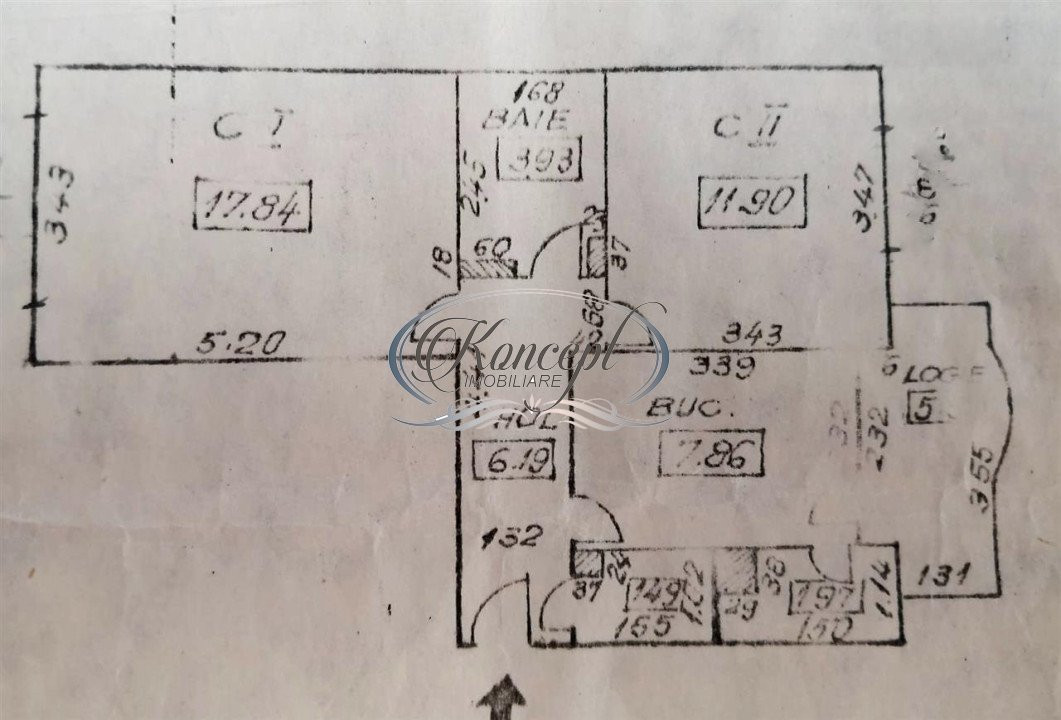 Apartament la etaj intermediar in Plopilor