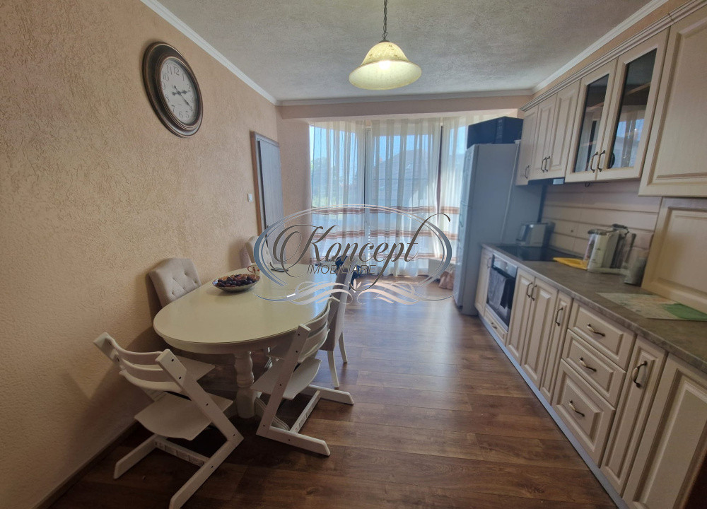 Apartament 3 camere cu terasa in vila, Zorilor