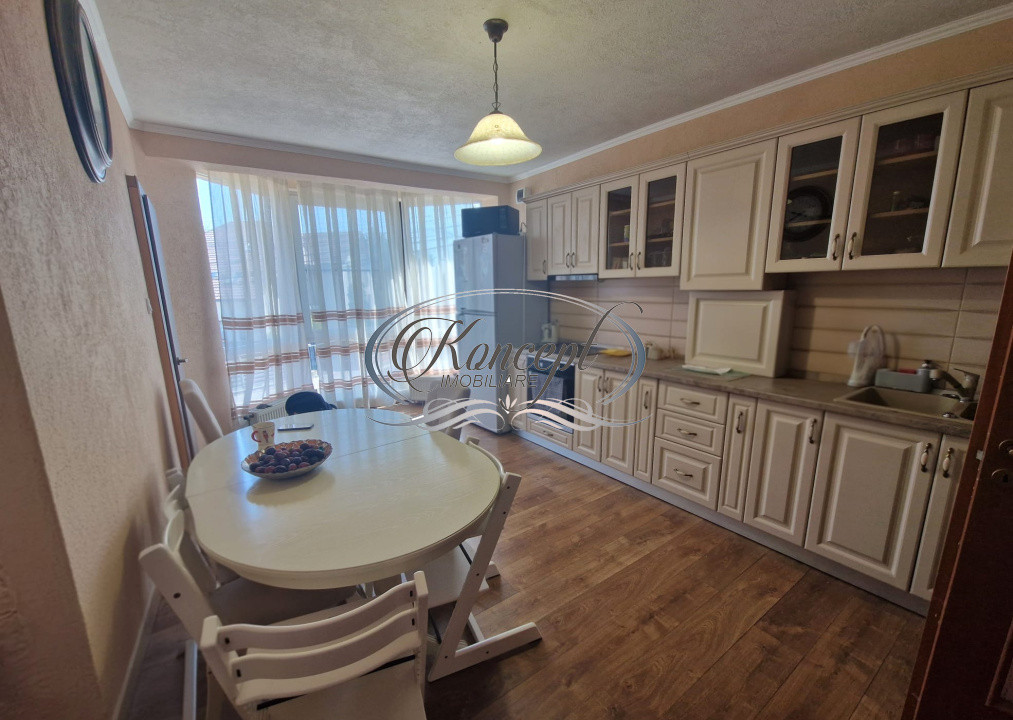 Apartament 3 camere cu terasa in vila, Zorilor