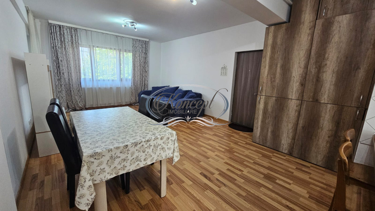 Apartament cu gradina si 2 parcari, in Europa