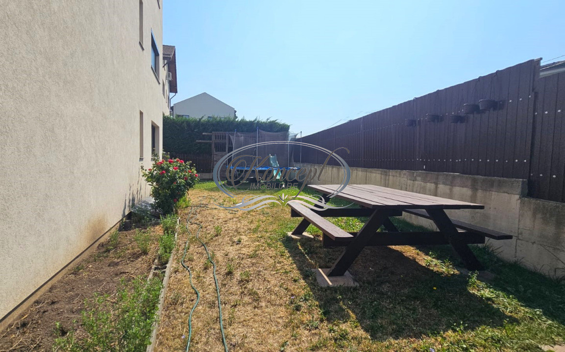 Apartament cu gradina si 2 parcari, in Europa