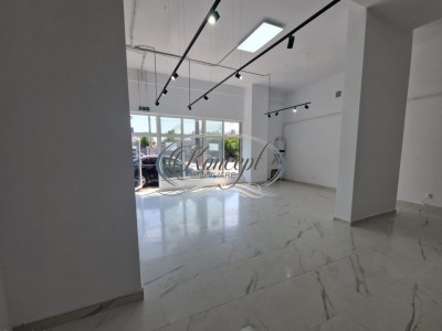 Marasti, spatiu comercial cu vitrina si parcare