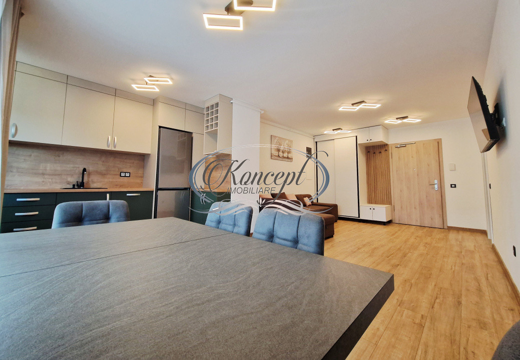 Apartament modern cu parcare, zona Vivo