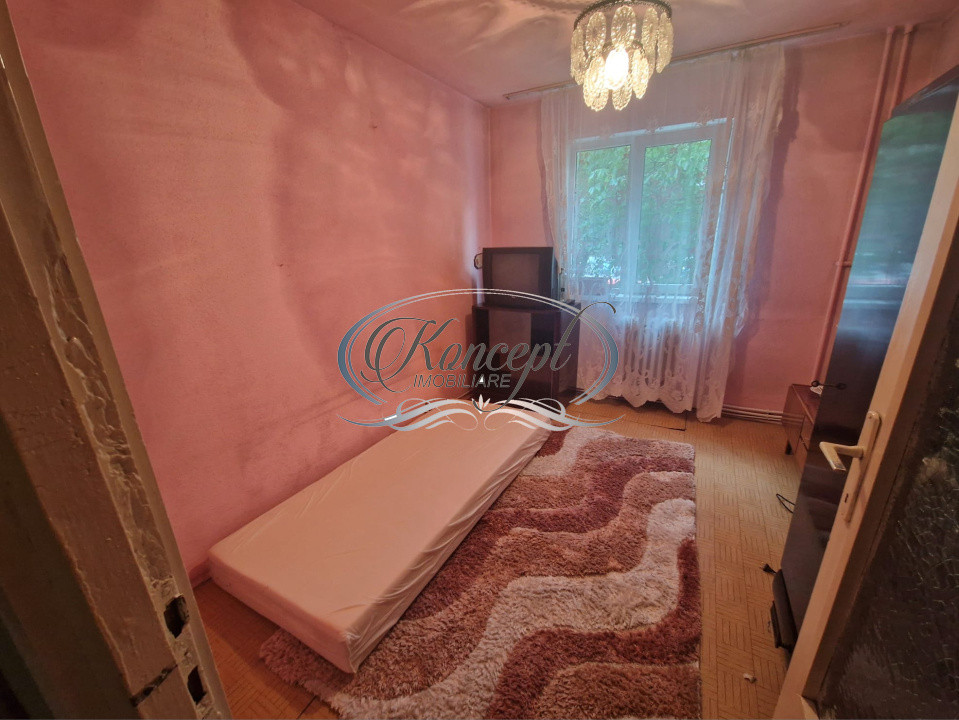 Apartament cu 3 camere mobilat, zona Academiei de Muzica