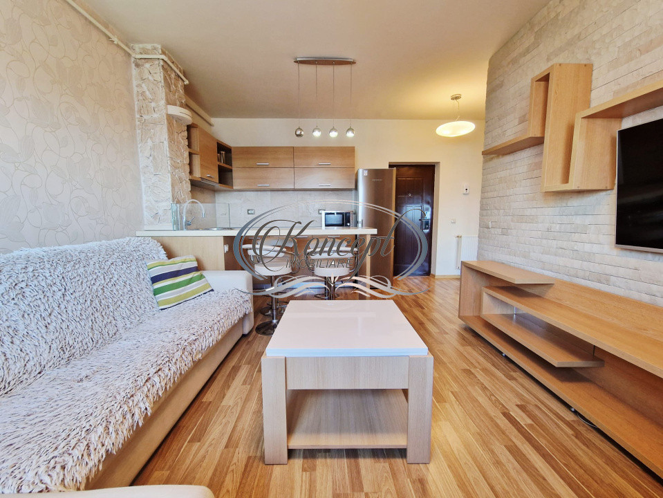 Apartament 2 camere, zona UMF