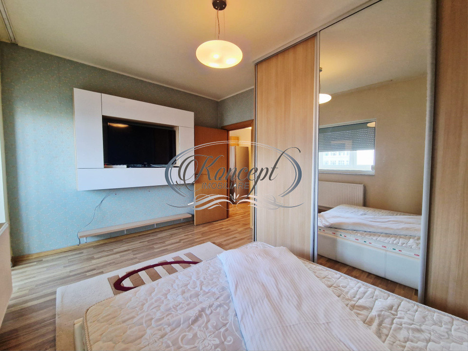 Apartament 2 camere, zona UMF